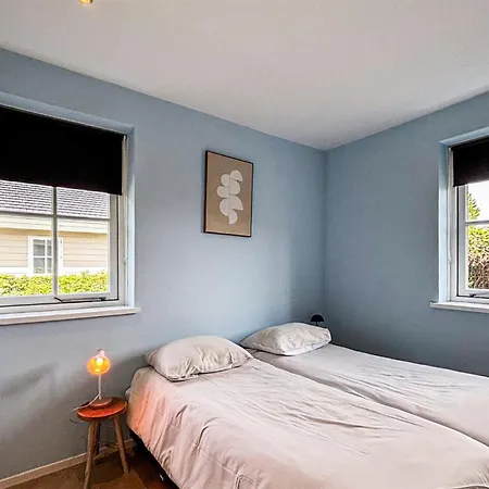 2 Bedroom Beautiful In 펜션 *